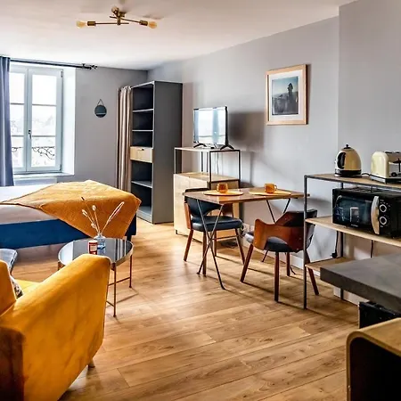 Escapade Place 11 N3- Centre Dinan